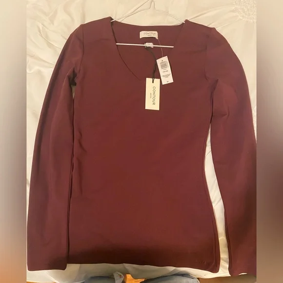 Aritzia Contour Long Sleeve Top - Picture 1 of 5